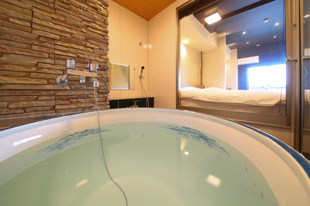 Hotel Tsuru No Oyado Tsurusou Tara Esterno foto
